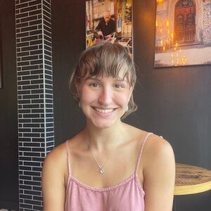 Meet your Posher, Charlotte